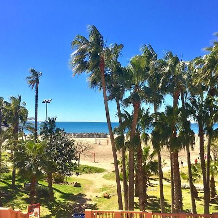 Apartamento Con Gran Terraza Junto A La Playa Торемолинос Екстериор снимка