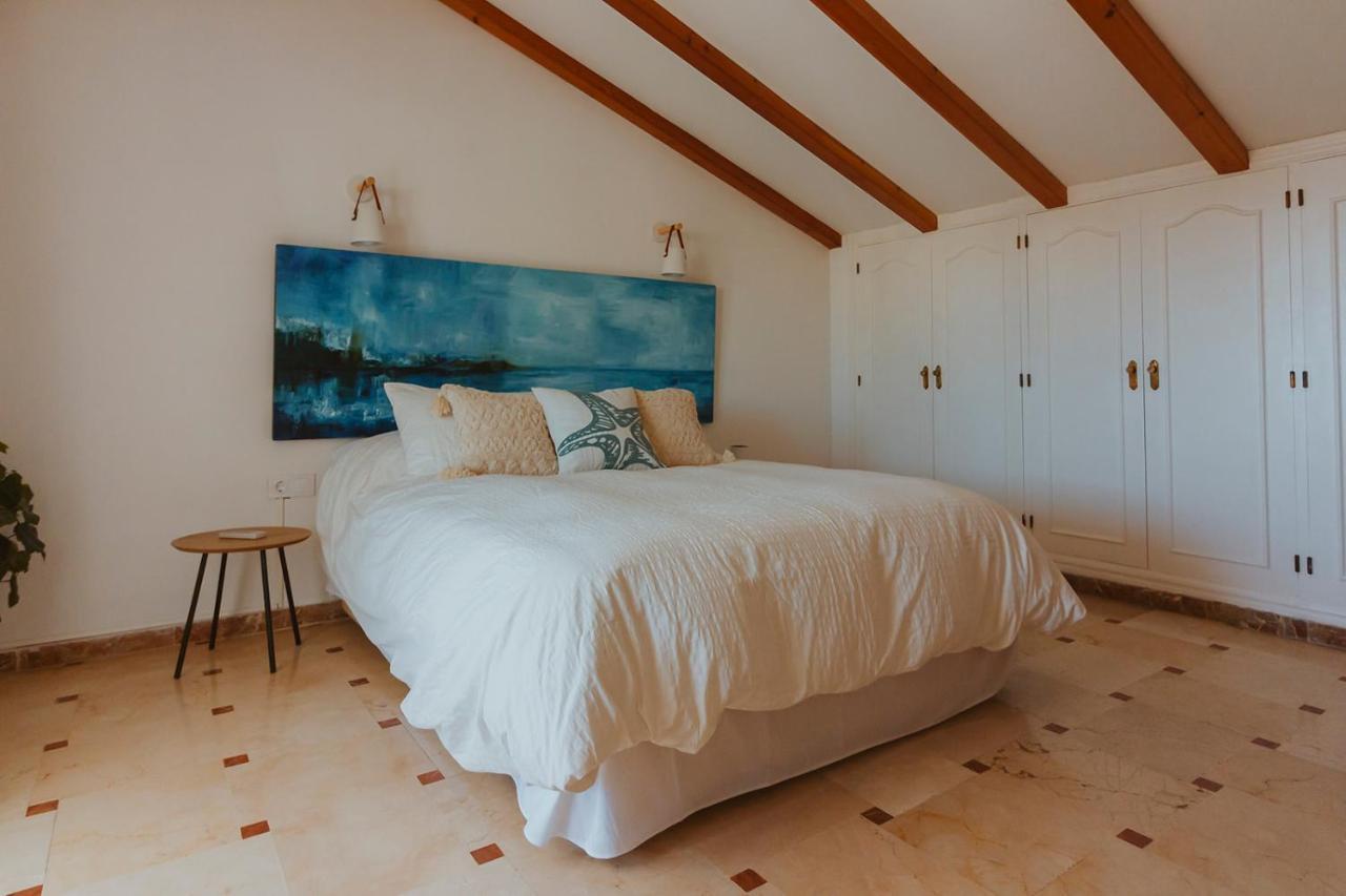 Apartamento Con Gran Terraza Junto A La Playa Торемолинос Екстериор снимка