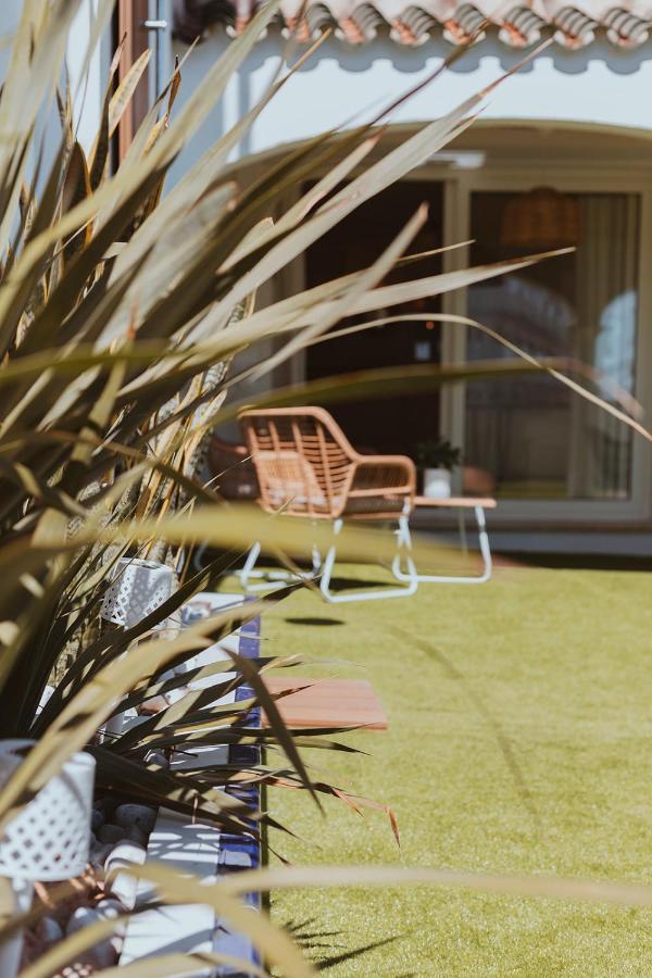 Apartamento Con Gran Terraza Junto A La Playa Торемолинос Екстериор снимка