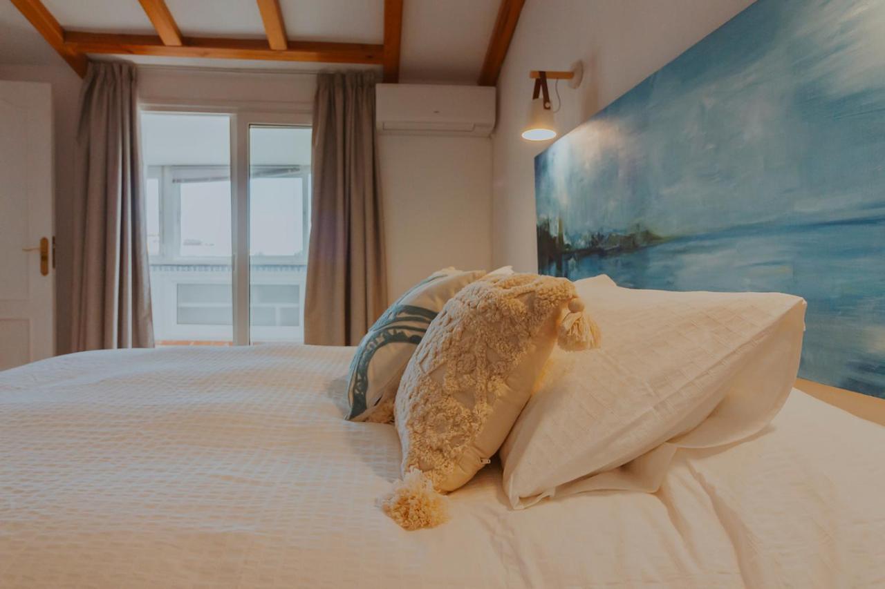 Apartamento Con Gran Terraza Junto A La Playa Торемолинос Екстериор снимка