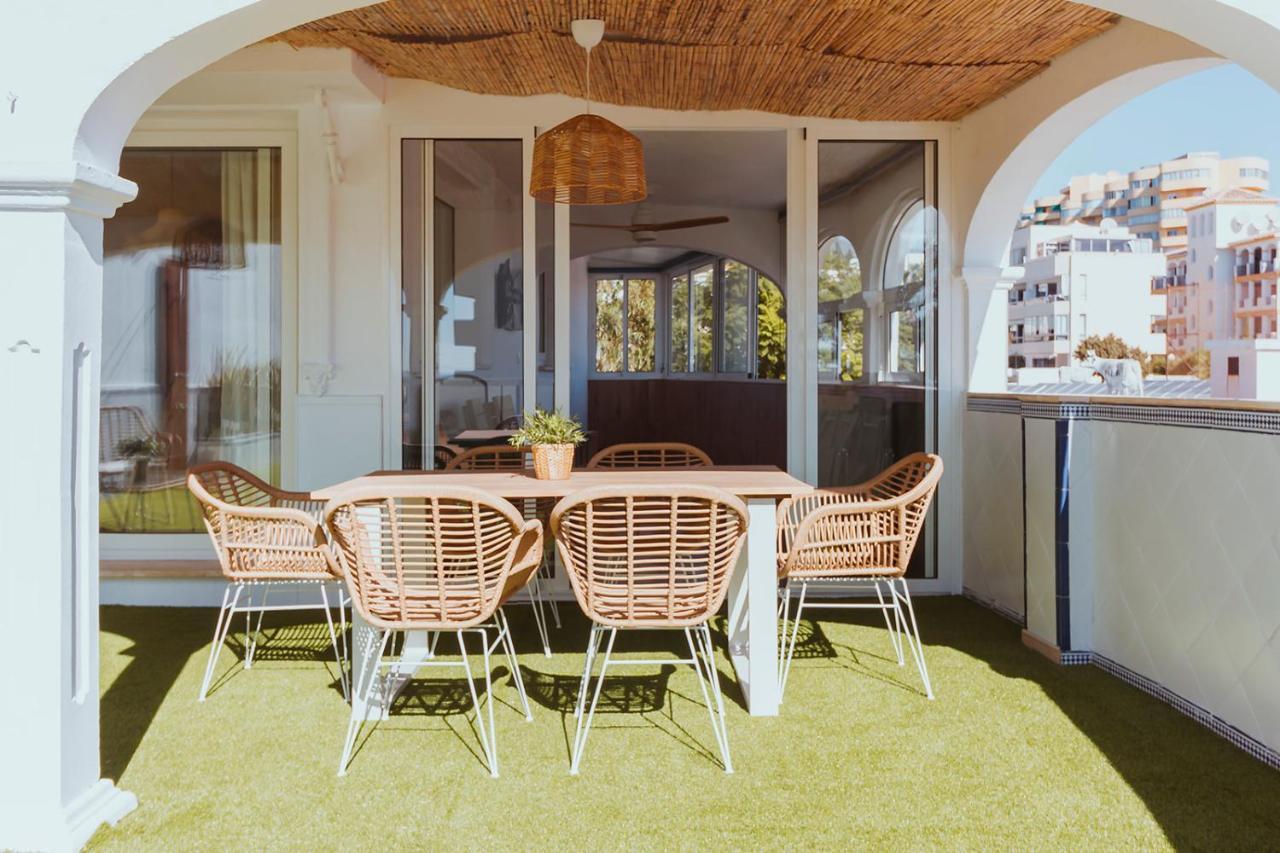 Apartamento Con Gran Terraza Junto A La Playa Торемолинос Екстериор снимка